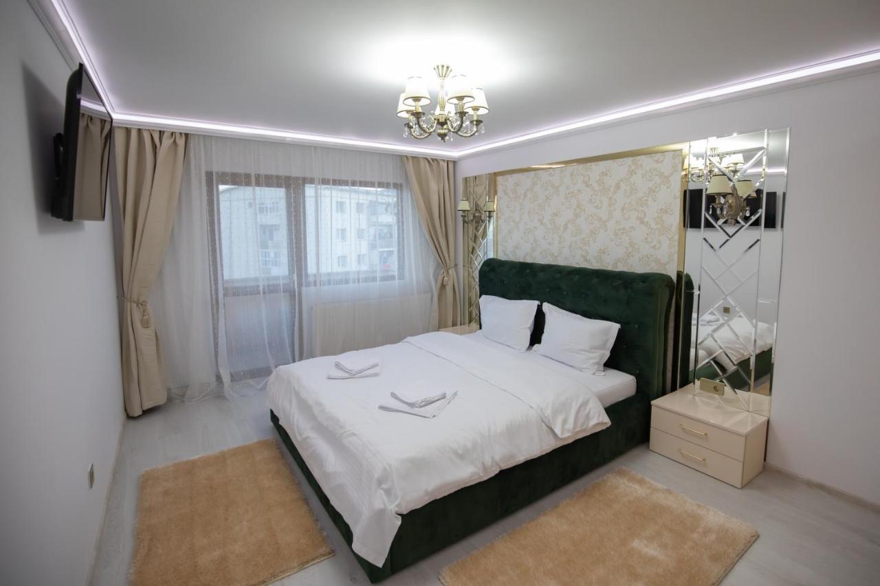 Apartament Gold Тыргу-Окна Экстерьер фото