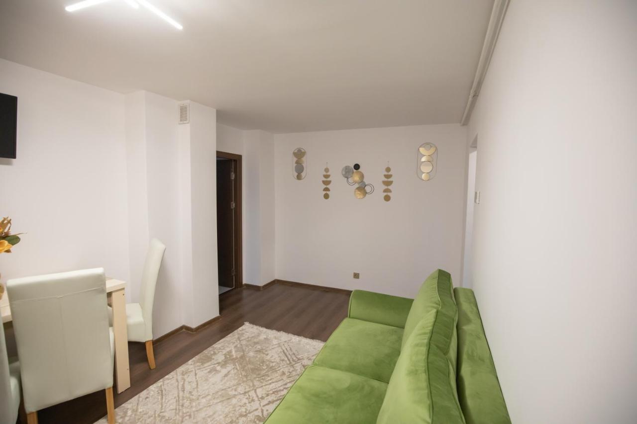 Apartament Gold Тыргу-Окна Экстерьер фото